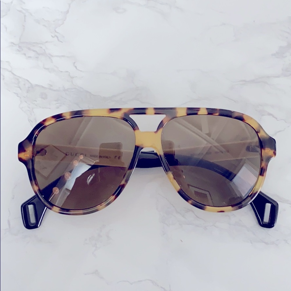 Gucci 56mm Aviators - in great shape!
